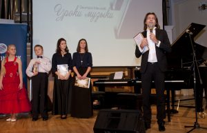 преподаватель вокала киев